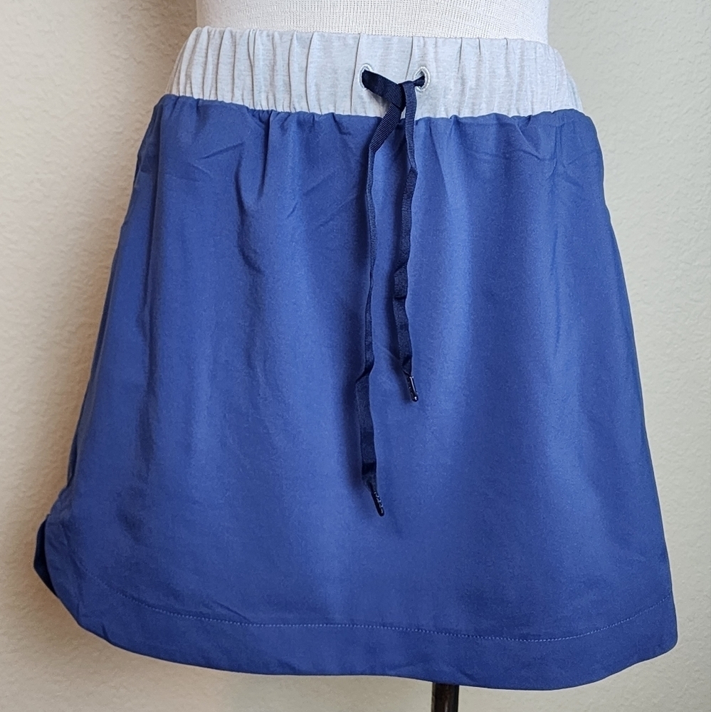 Lole Edda Blue Active Ware Elastic Waist Font Tie Round Hem Skirt NWT Size M